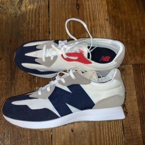 New Balance 327 grade school size 7y